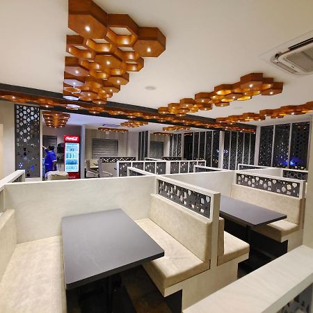 Hotel Thousand Pillars ورنجل المظهر الخارجي الصورة