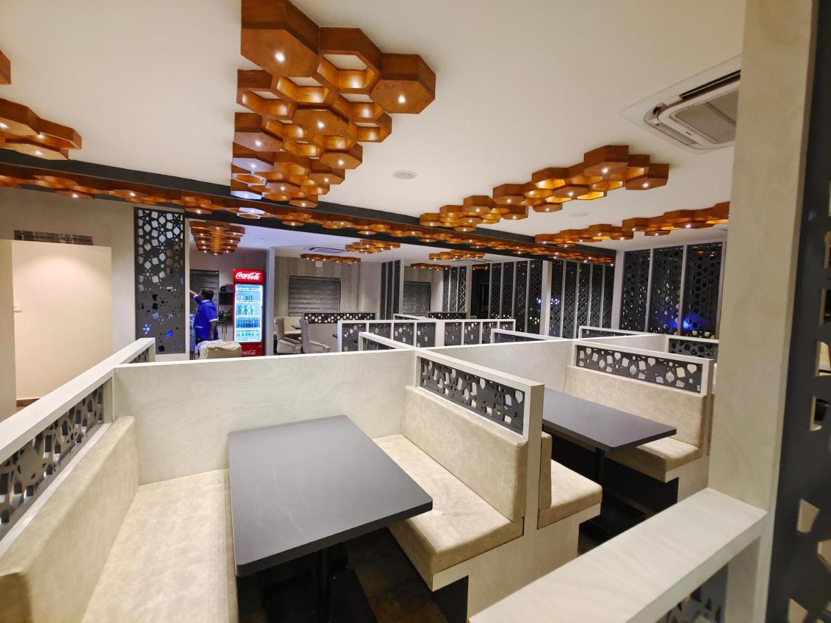 Hotel Thousand Pillars ورنجل المظهر الخارجي الصورة